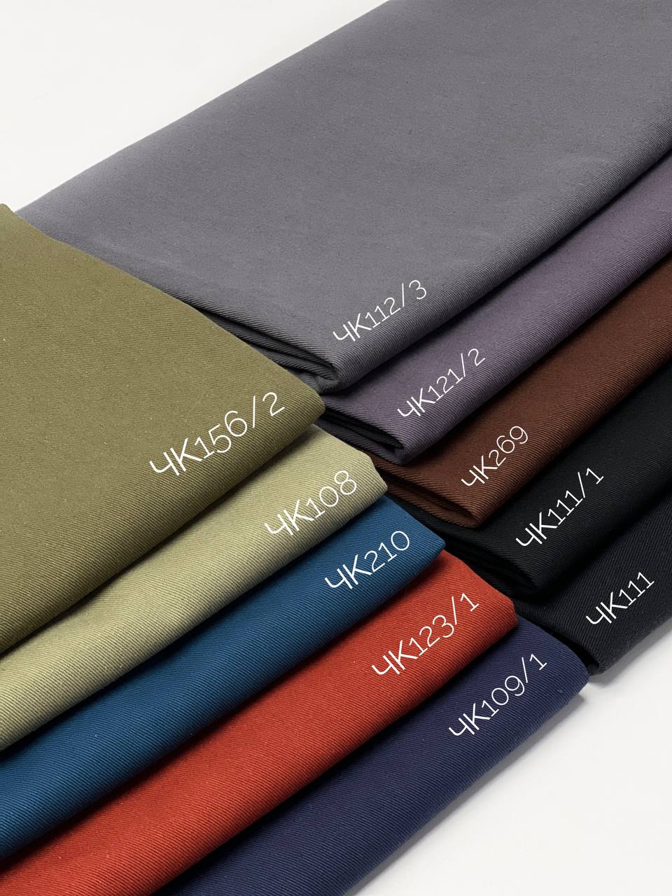 чёрный 3fd1a5fe-95a1-4060-955b-871fa22e640e