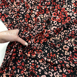 Абстр Лео на чёрн photo_2024-03-19_12-50-17