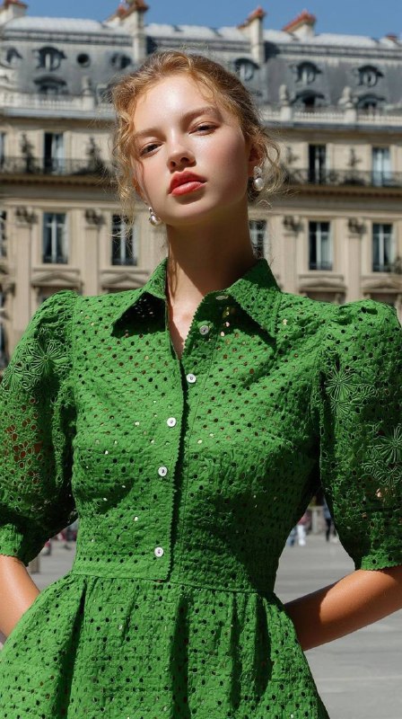 Геометр цветоч айвори b4b522b9-b9a7-48f0-9d94-0b34cf60f427