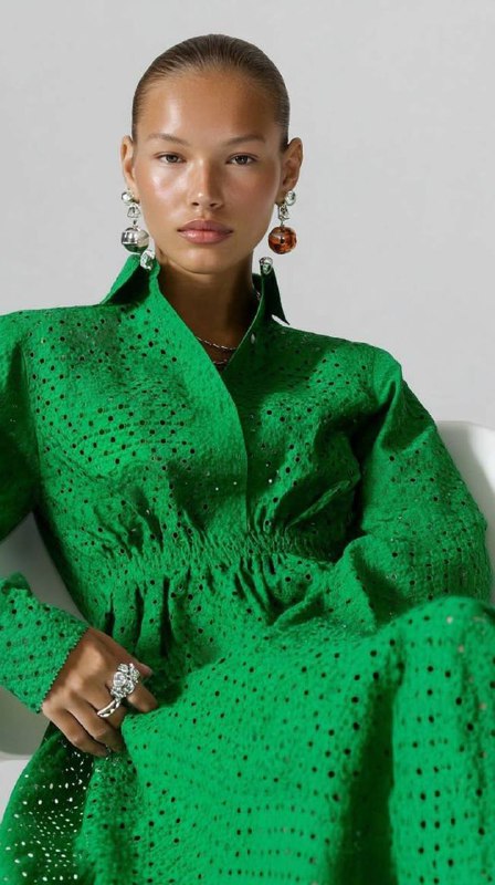 Геометр цветоч айвори da99ac3c-c5e6-4db2-b916-591a8ab664b0