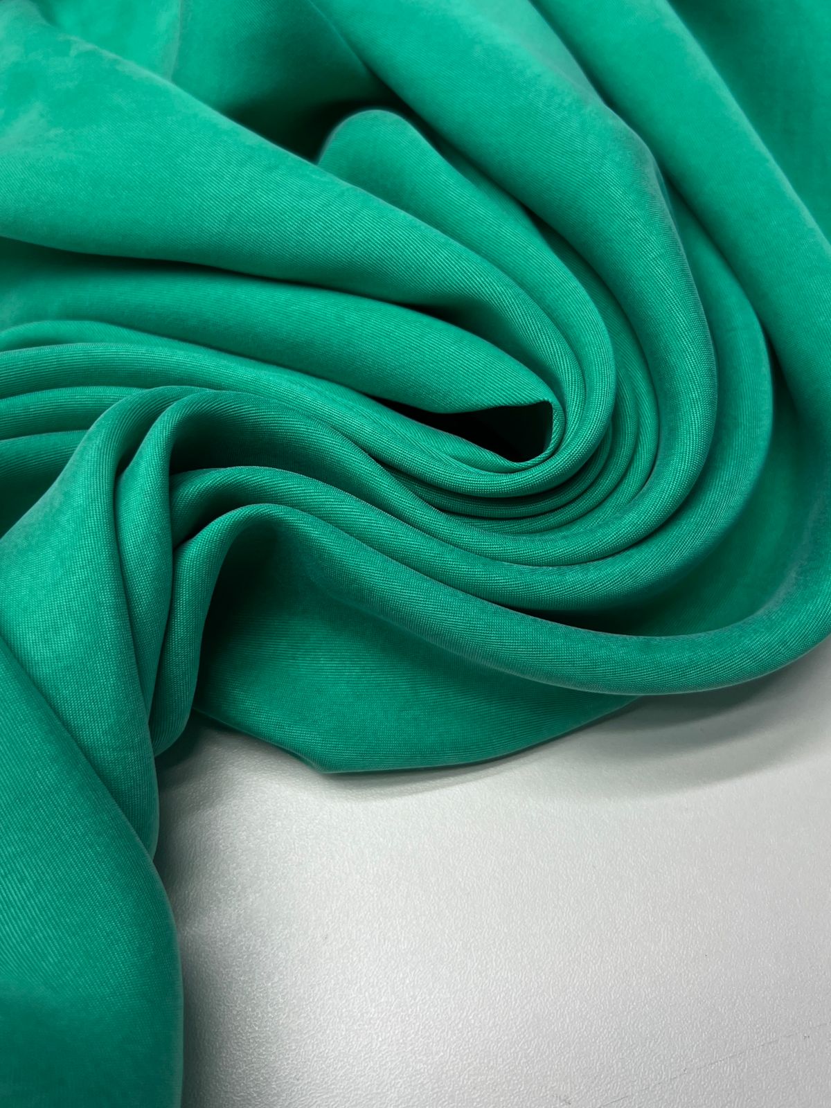 Чёрный  whatsapp image 2025-11-18 at 11.58.38