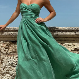 Чёрный  whatsapp image 2025-11-18 at 11.58.381111