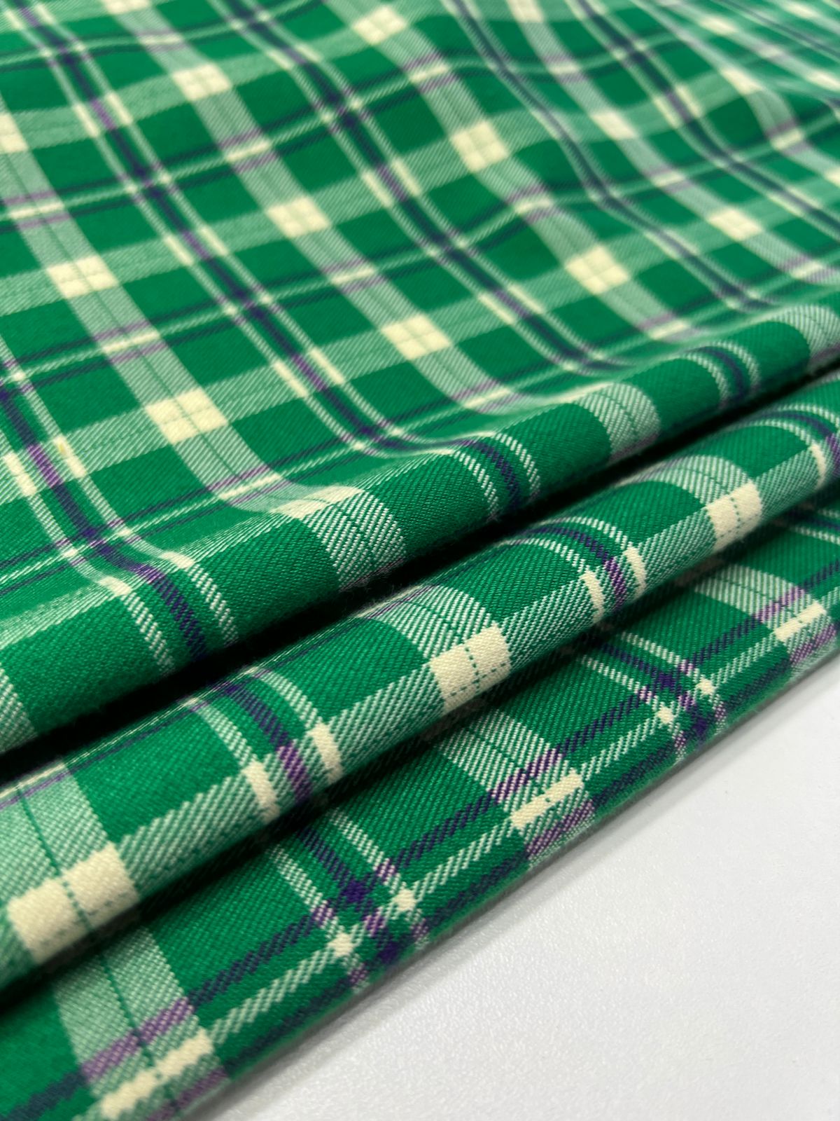 Зелёная клетка whatsapp image 2025-11-14 at 13.15.334