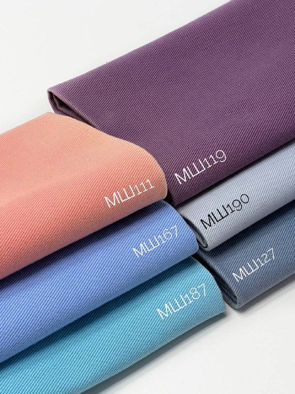 розовый abefd500-2f49-47be-abf8-ff9c94d944ae