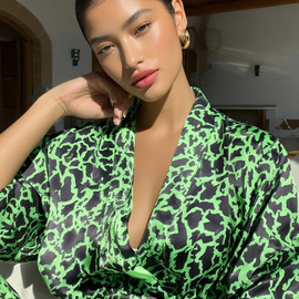 Розов чёрн пятна whatsapp image 2025-11-19 at 12.40.53й