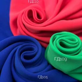 Тёмно-зелёный  1ccbc731-1843-4b3d-a5d5-8376b8eacbf7