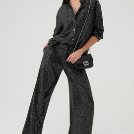 ЧЕРНЫЙ/ЧЕРНЫЙ whatsapp image 2025-12-02 at 11.53.14