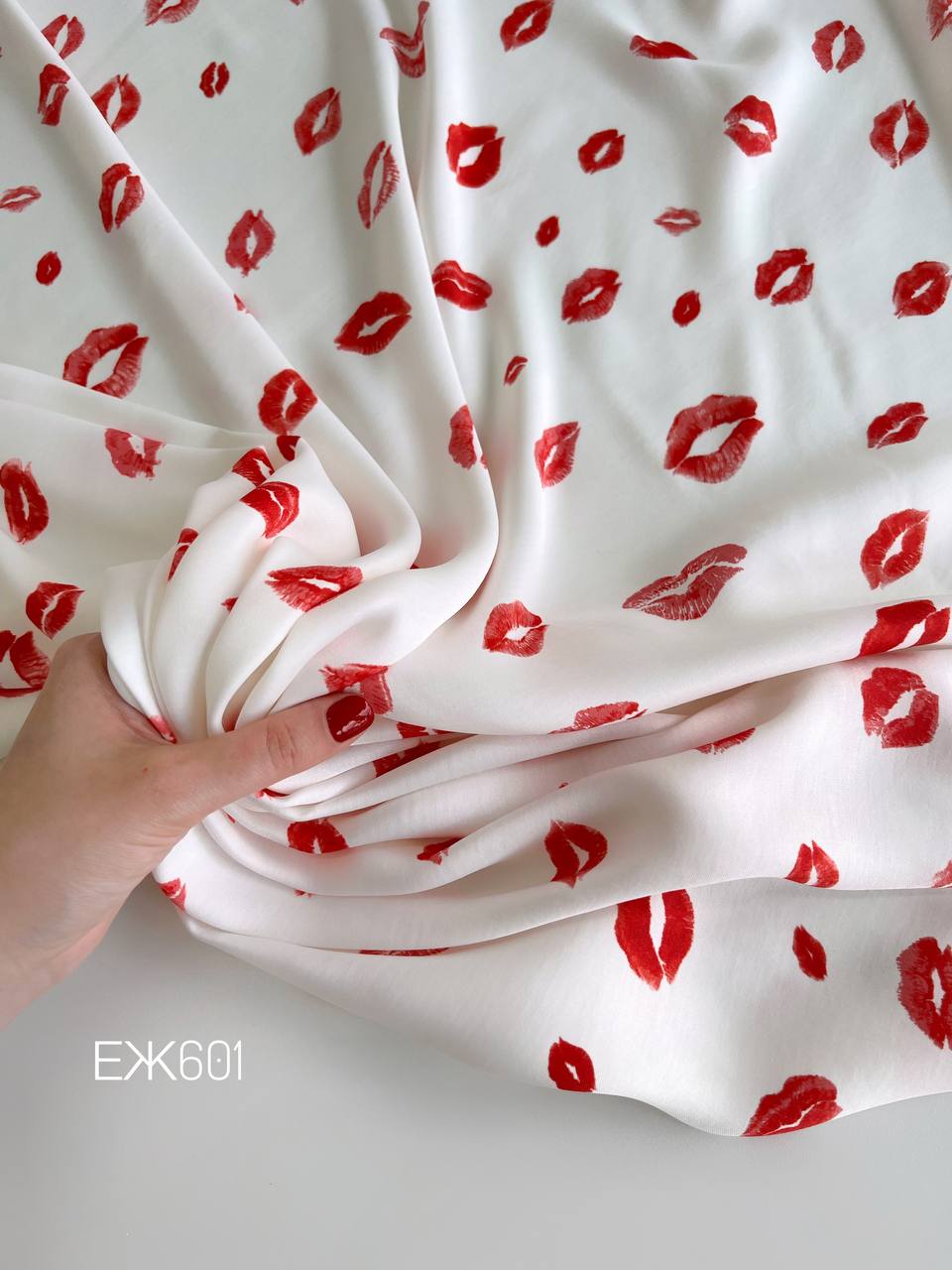 Красные на айвори msg5942164587-8210