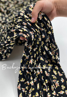 Трикотаж Цветочки Италия