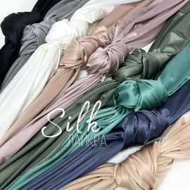 SILK photo_5206192170770485311_y