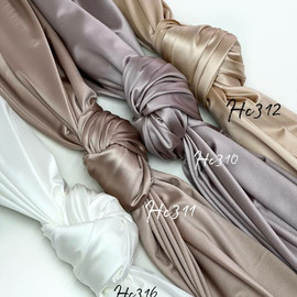 SILK photo_5206192170770485313_y