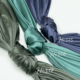 SILK photo_5206192170770485314_y