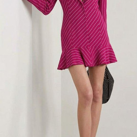 Белая на фуксии photo_2026-04-03_10-20-15