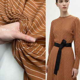 Белая на фуксии photo_2026-04-03_10-20-17