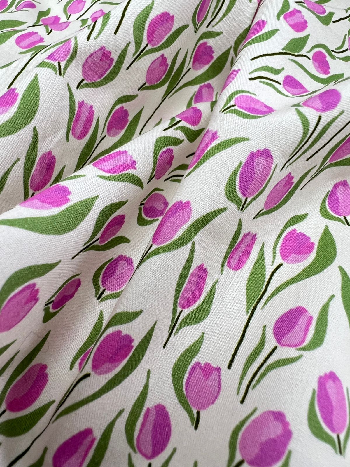 Розовые на кремовом whatsapp image 2023-11-23 at 12.40.10