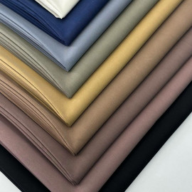 VELOUR fb45025e-d576-4516-9626-5f8c9b9ce883