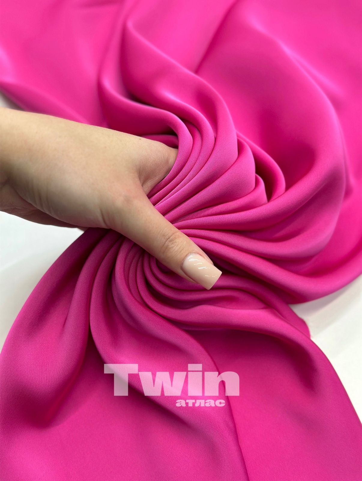 Фуксия whatsapp image 2025-11-27 at 17.07.00