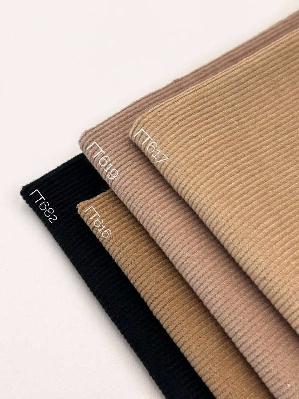 Голубой 105a710d-b9c2-4265-9bad-8191513e6b62