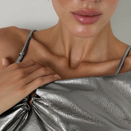 Золото/Черный Изображение whatsapp 2025-11-01 в 10.17.06_36586fc6