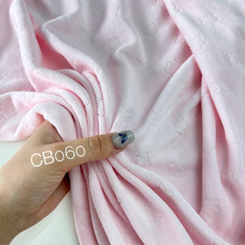 Айвори c4058b03-f089-40fb-bcd7-aab3893f4058
