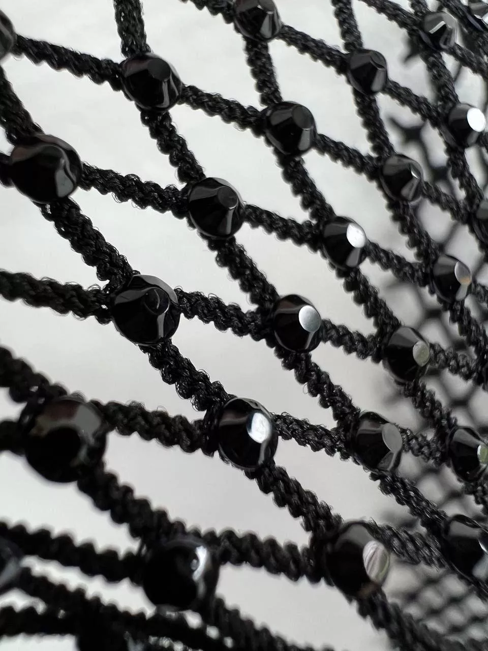 Черный 5301063454263730472