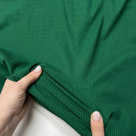 Темно зеленый 3fce81c0-9465-4da3-be25-6f8ec2392c47