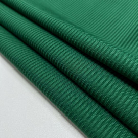 Темно зеленый a27a2172-37c7-4132-af80-02b7a2960e54