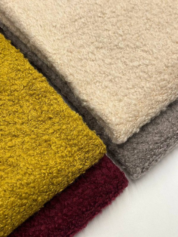 Серобежевый 7caccf28-c582-4f60-b890-0206d61f4510