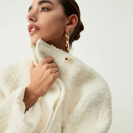 STORY PURE whatsapp image 2025-12-05 at 13.15.161