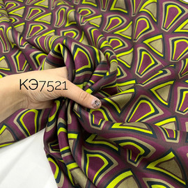 Лайм на бордо 7c62301f-7d3f-4b28-9e92-8026ca047435