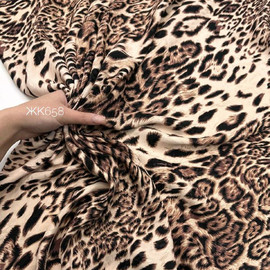 Леопард ea3309b9-58a9-4b0f-ab67-0fcb546ec4f4