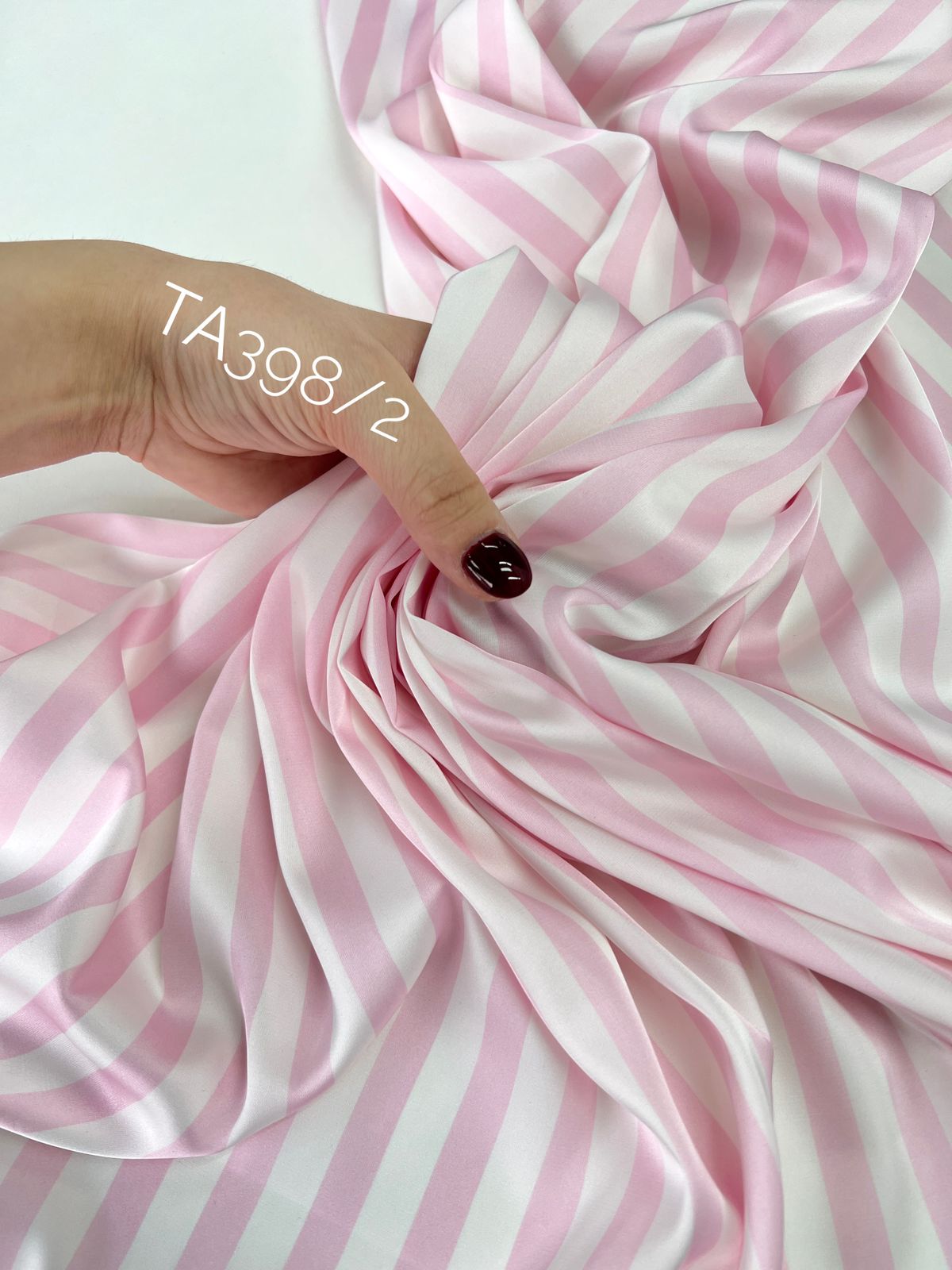 Полоска 0a076f5a-d4b6-4d9f-a292-aefcfe1eb635