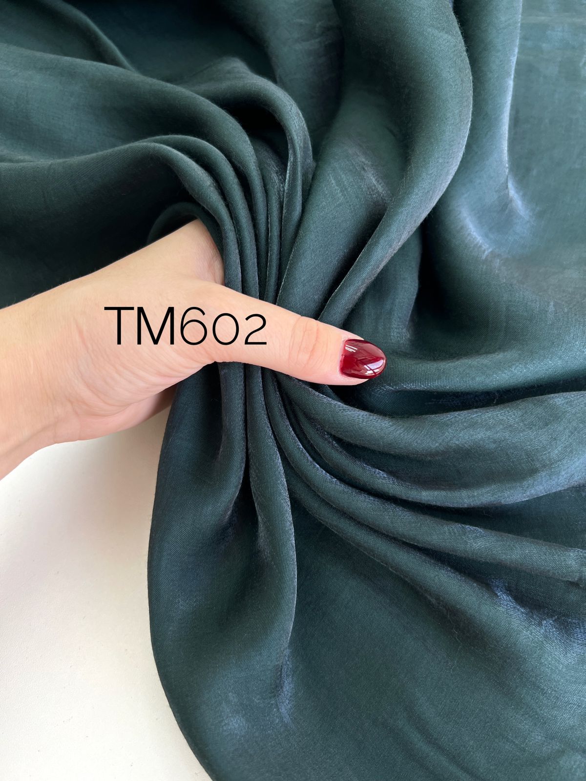 Чернильный f19b74d5-5903-4a91-8ac5-9356fc9dd9f5