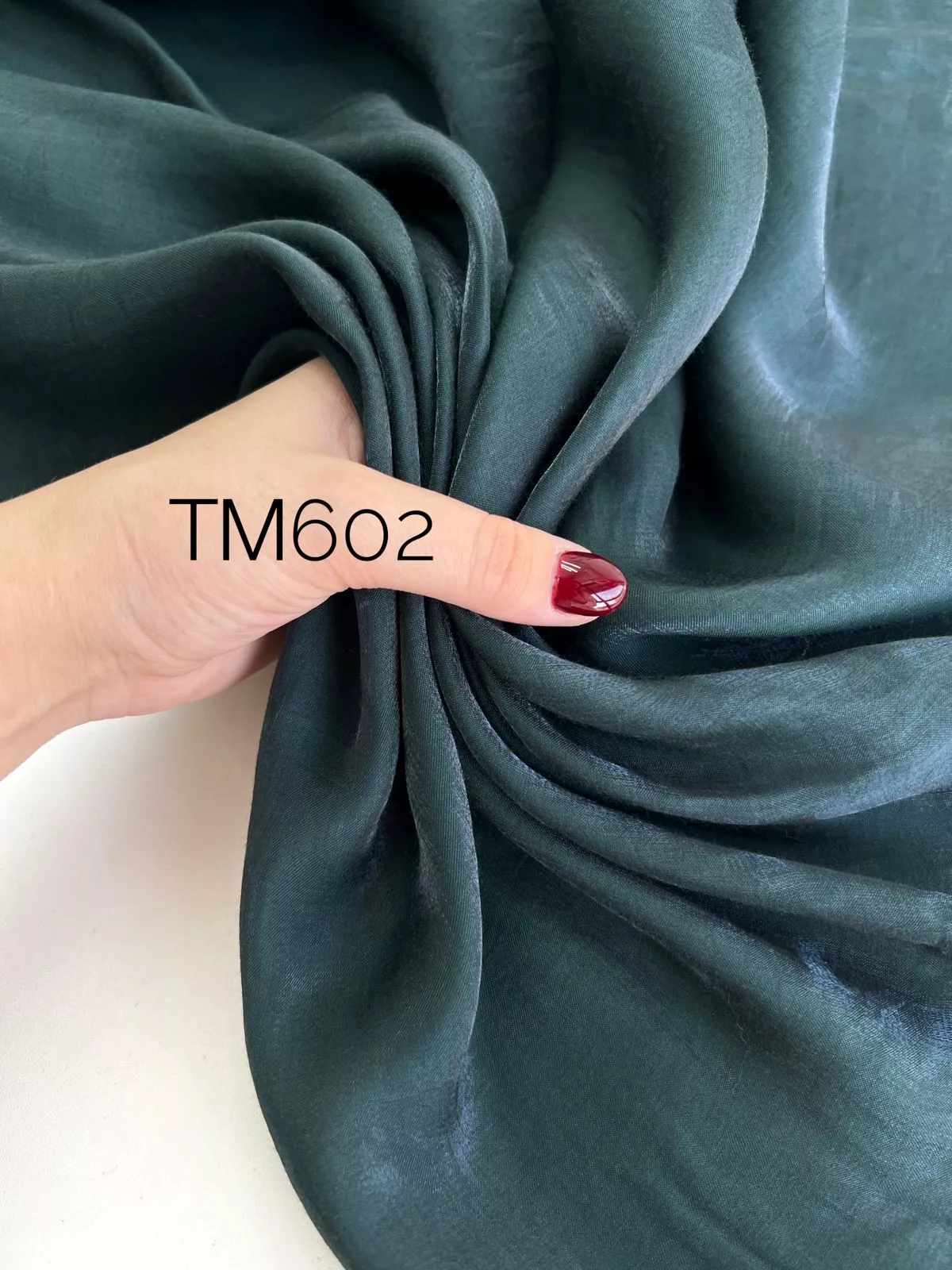 Изумруд f19b74d5-5903-4a91-8ac5-9356fc9dd9f5