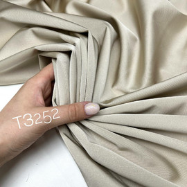 Черный 5451915629255844003