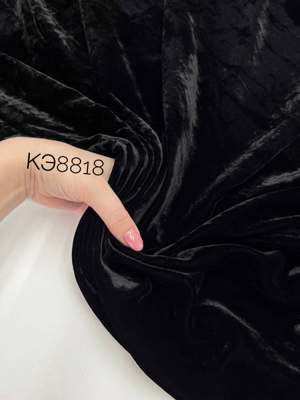 Чёрный 5348071463296557456