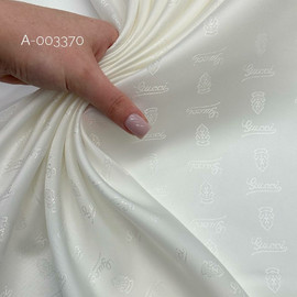 Айвори 0aedc6ea-cbf2-4d35-bc57-80e98c571b04