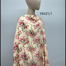 голубая на ванильном cc331e22-5224-41f5-aaf8-7d0c9f29bcb7