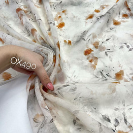 серобежевая 203589ec-6558-40aa-bb11-00c3966893ad