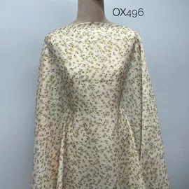 Мелкие бежевые цветочки a59c144e-222b-4fdd-9bd9-b4ab0241d41d