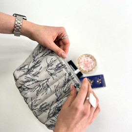 Абстрактные веточки photo_2026-01-27_18-16-17