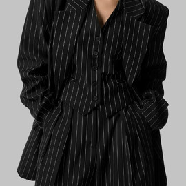 STRIPE b590452c-9e75-4192-a98c-db509913fe6b
