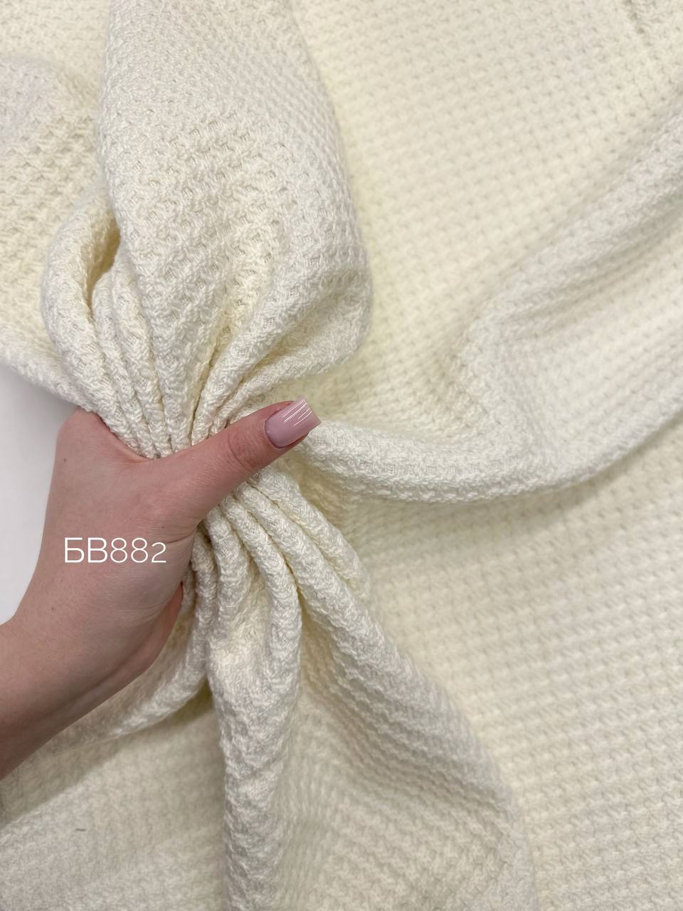 MIYA ad5e8f59-4fb3-4d82-8136-228d0270fd6b