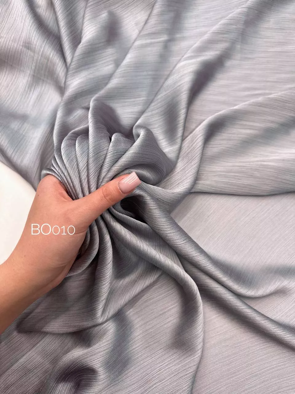 бежевая пудра 5213159458128132074