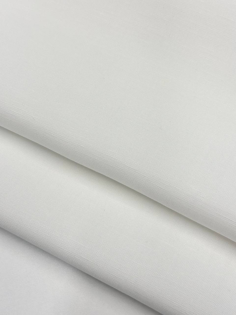 HALF COLOR 54a2edad-60bc-4960-b088-a340d1330e5f