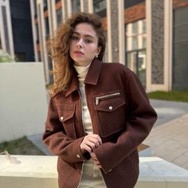 корица 77582992-20e6-4a84-8f63-13fe4fd46ddb