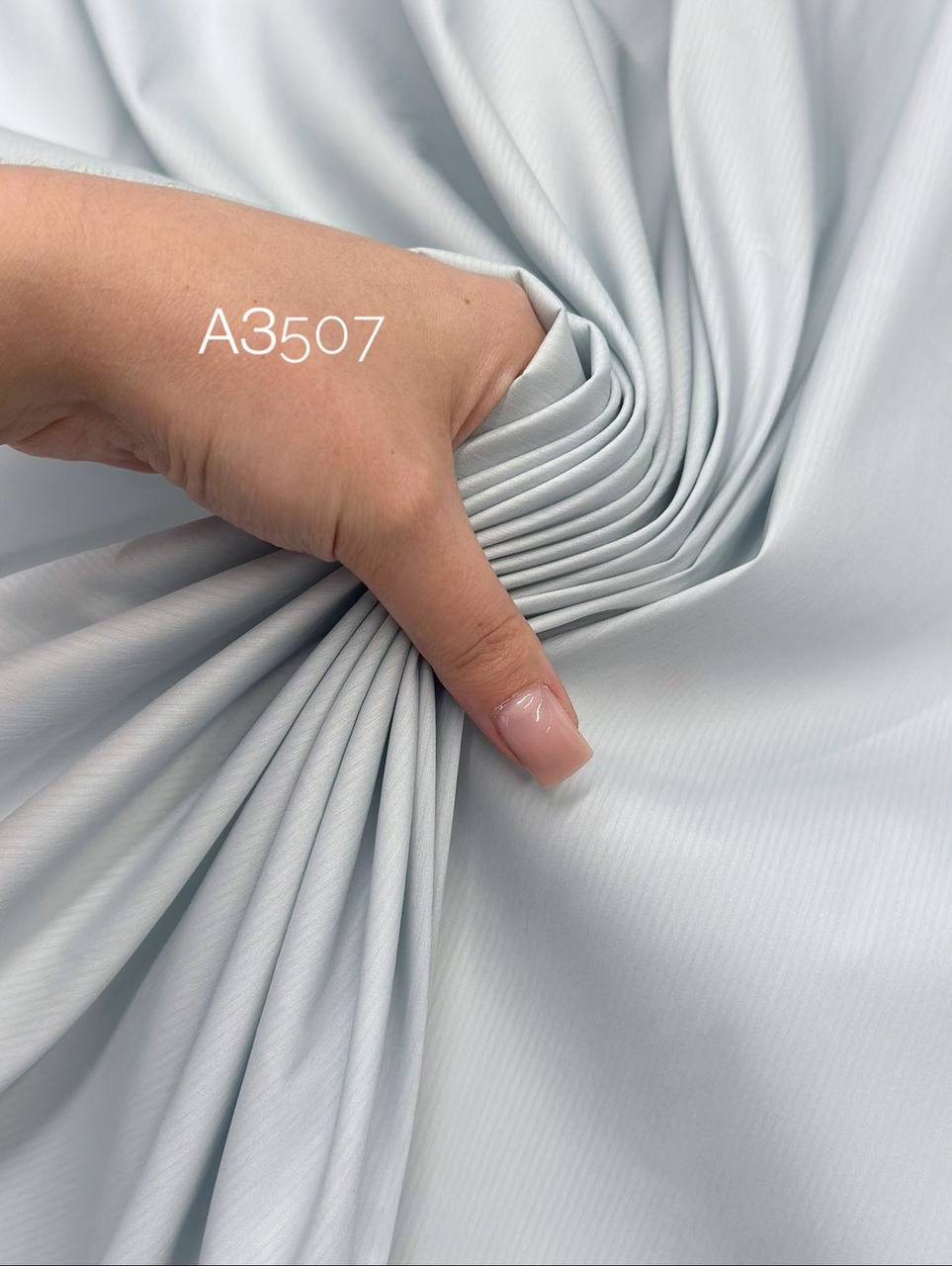 IN STRIPE 8e33143c-125e-4467-bda3-b68fdc40d585