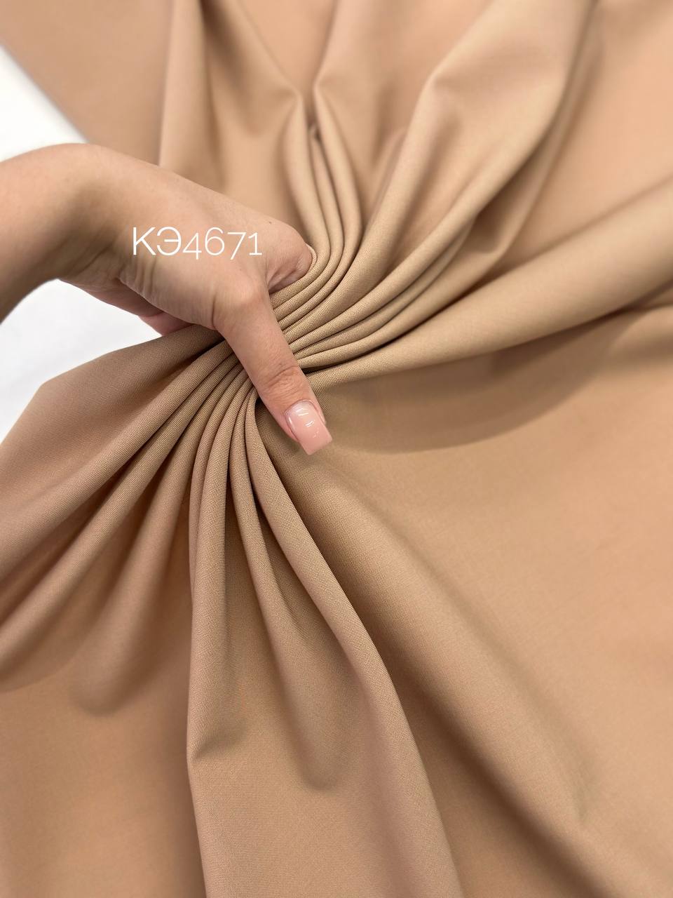 TOLLE 858d03fb-6c8c-46ac-ba7d-850be752d728