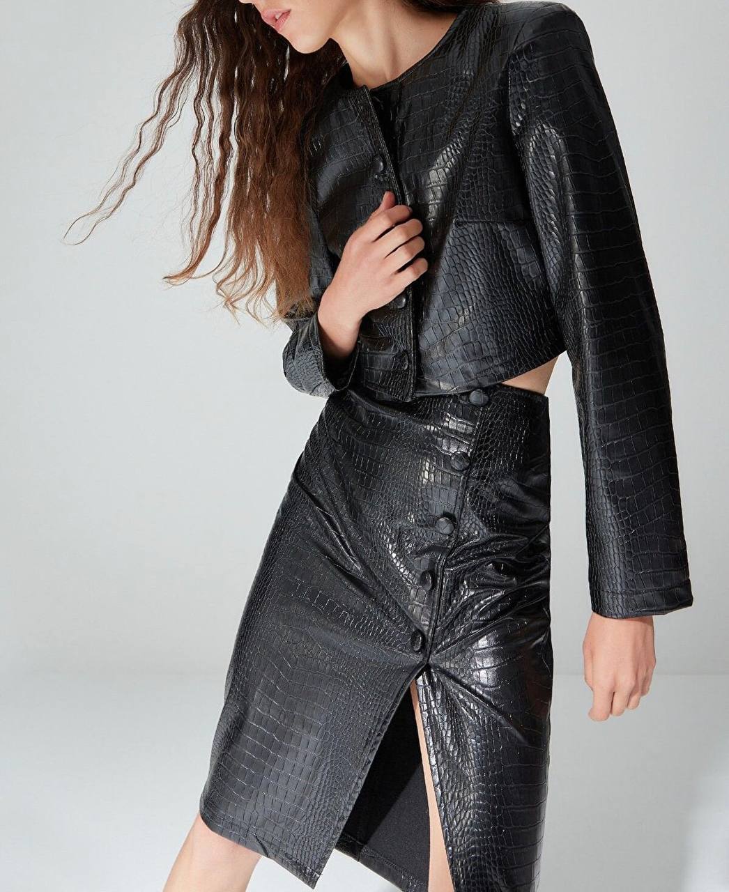 черный photo_2025-12-10_14-23-11