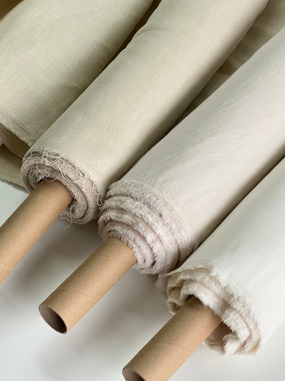 AMBIANCE d2041cb9-6482-4ce6-ab78-c315b6c0980d